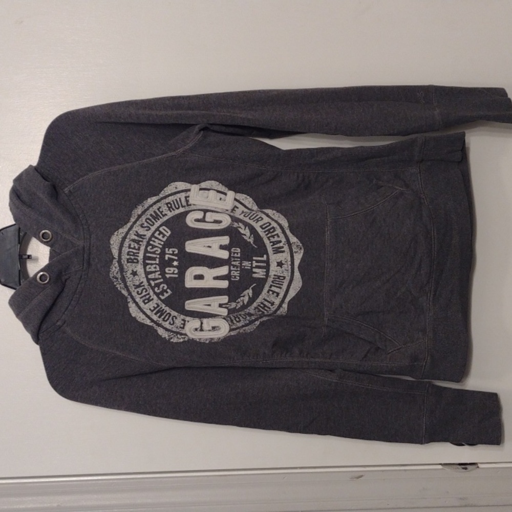 Garage Vintage Dark Charcoal Gray Sweatshirt Hoodie size Small Warm
